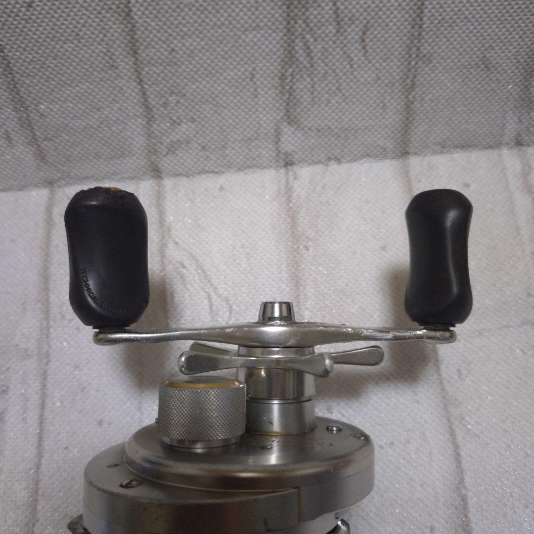 シマノ　カルカッタコンクエスト201DC　03カルコン201DC　ジャンク