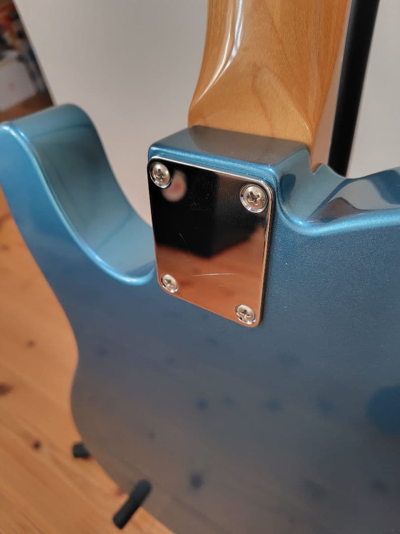 Fender MIJ telecaster bigsby レイクプラシッドブルー