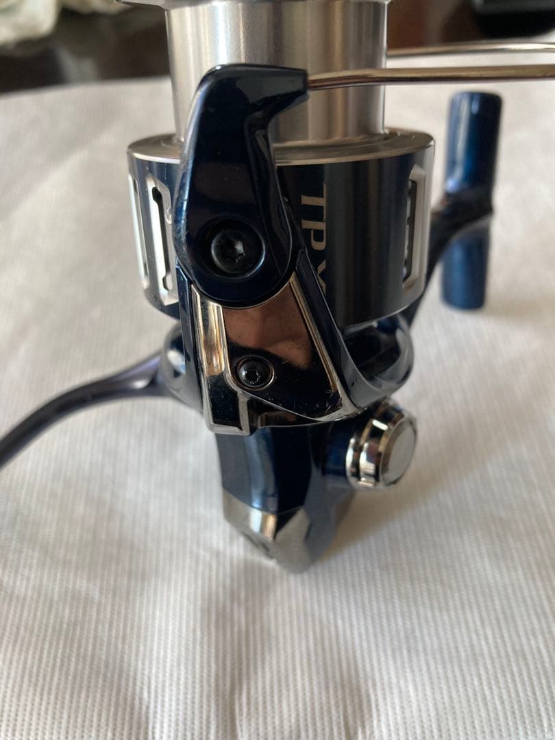 SHIMANO TPXD 4000HG スピニングリール