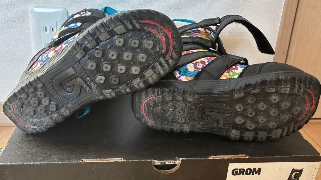 バートン子供用ブーツ BURTON GROM 23cm 箱あり