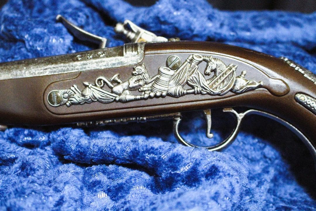 K.T.Wフリントロックピストル