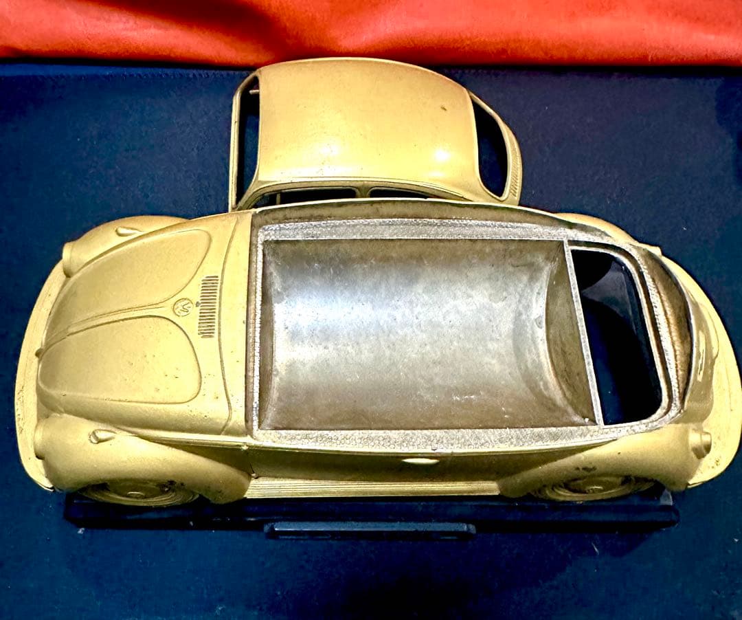 希少VW-Beetle ゴールド スチールシガレットケース