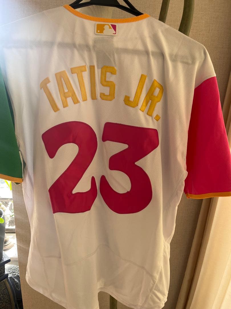 サンディエゴ・パドレス ユニフォーム TATIS JR. 23 シティコネクト