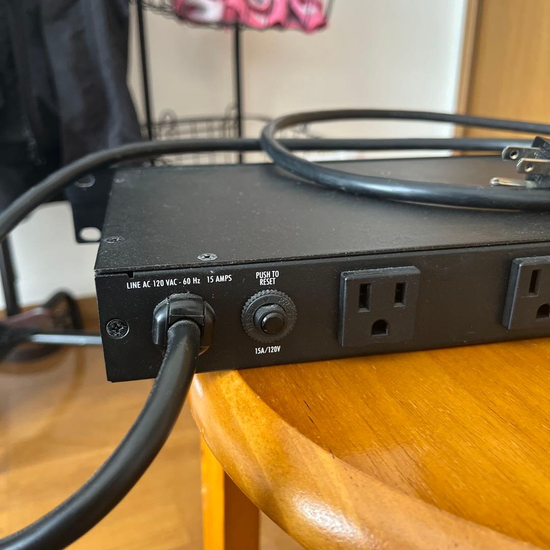 FURMAN ( ファーマン ) M-8Lx　パワーコンディショナー