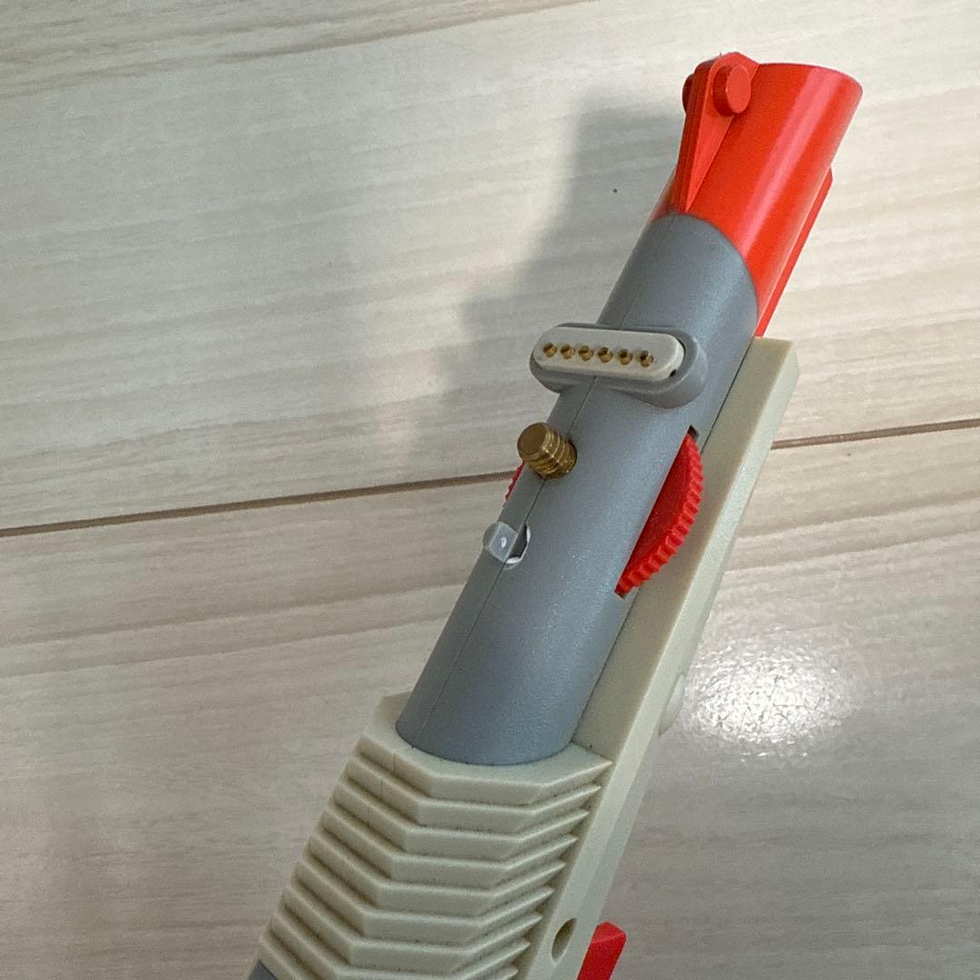 VR対応のガンコン「Hyper Blaster for VIVE Tracker