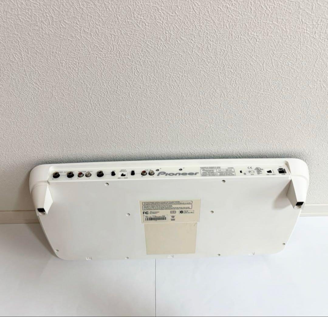 Pioneer DDJ-ERGO-V DJコントローラー　パイオニア バスパワー