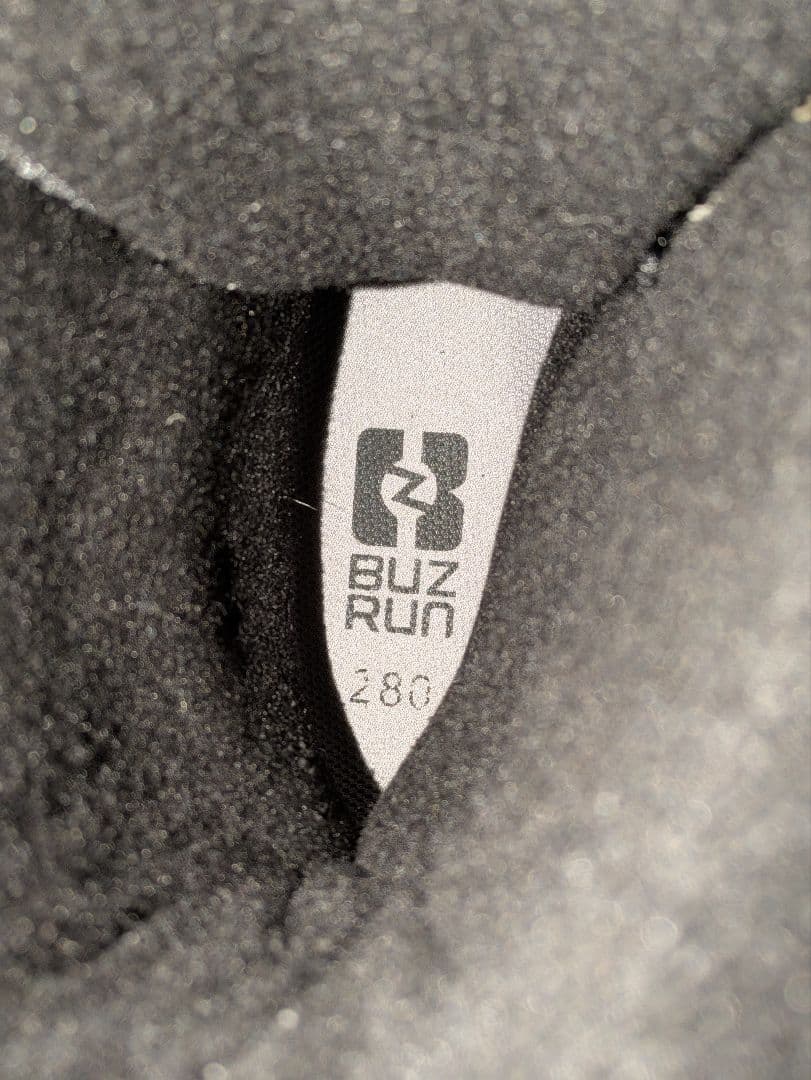 【美品】BUZRUN スノーボードブーツ BOAシステム 28.0cm 状態良好