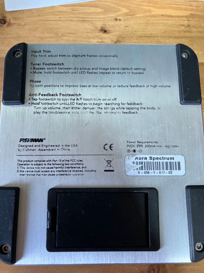 Fishman Aura Spectrum di ギター　エフェクター