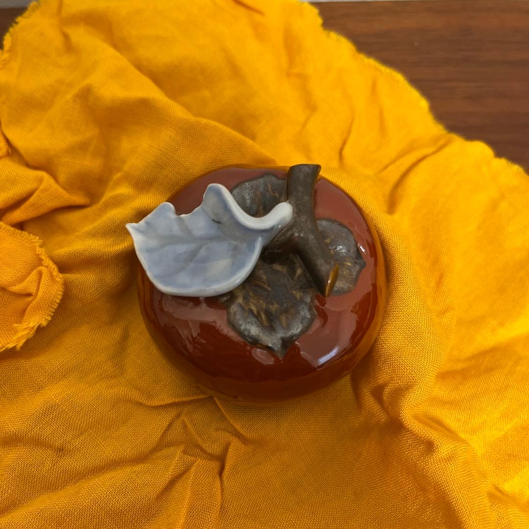 十二代酒井田柿右衛門　香合