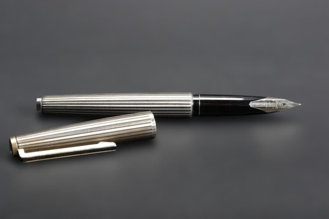 パイロット 万年筆 カスタム 18K WG ニブ シルバーストライプ