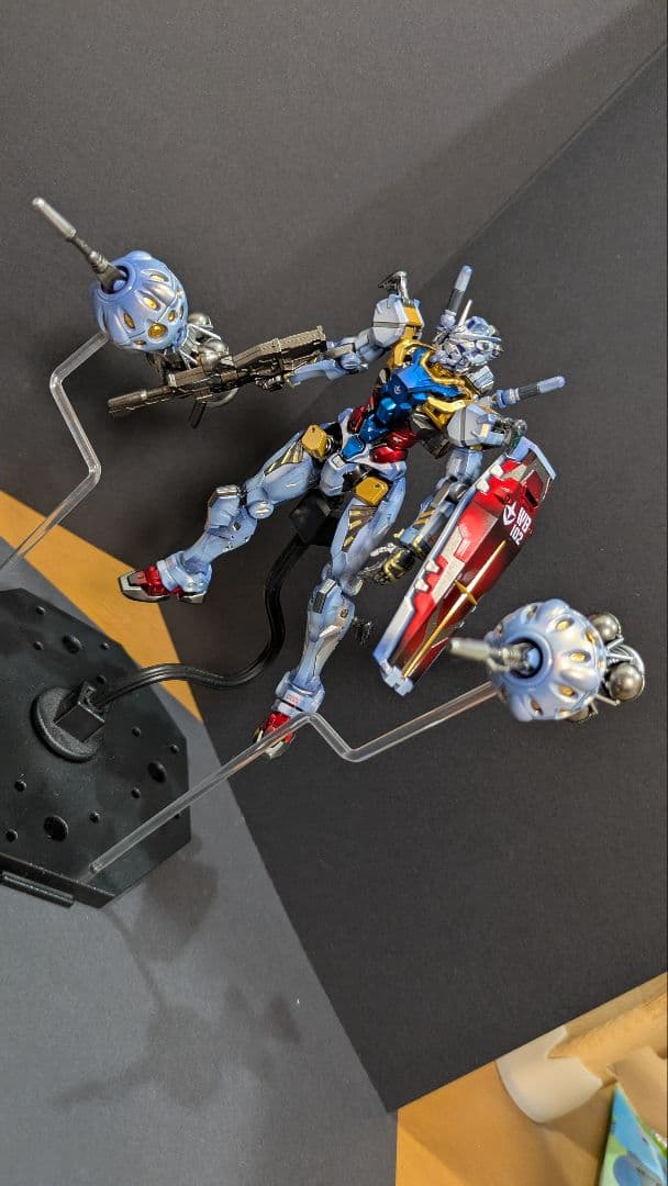 ジークアクス　ＨＧ 赤いガンダム　「白いガンダム」仕様