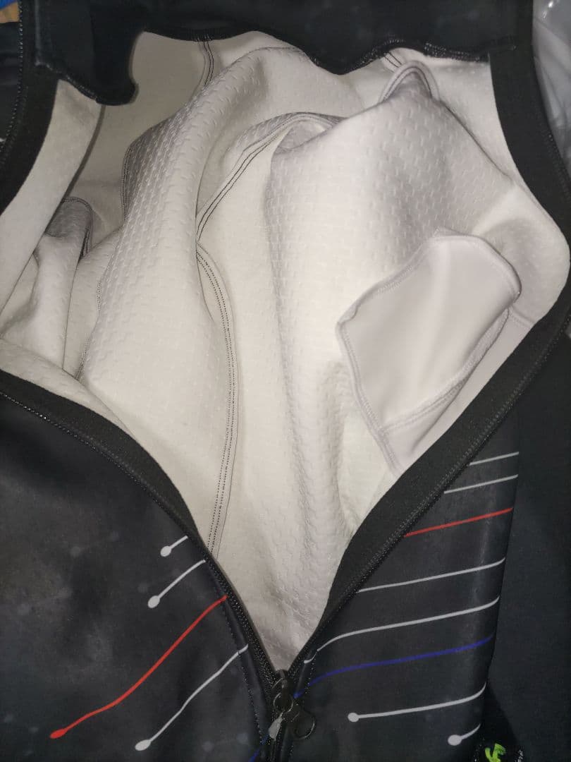 b 新品タグ付き ONYONE オンヨネ FIS 対応ワンピース