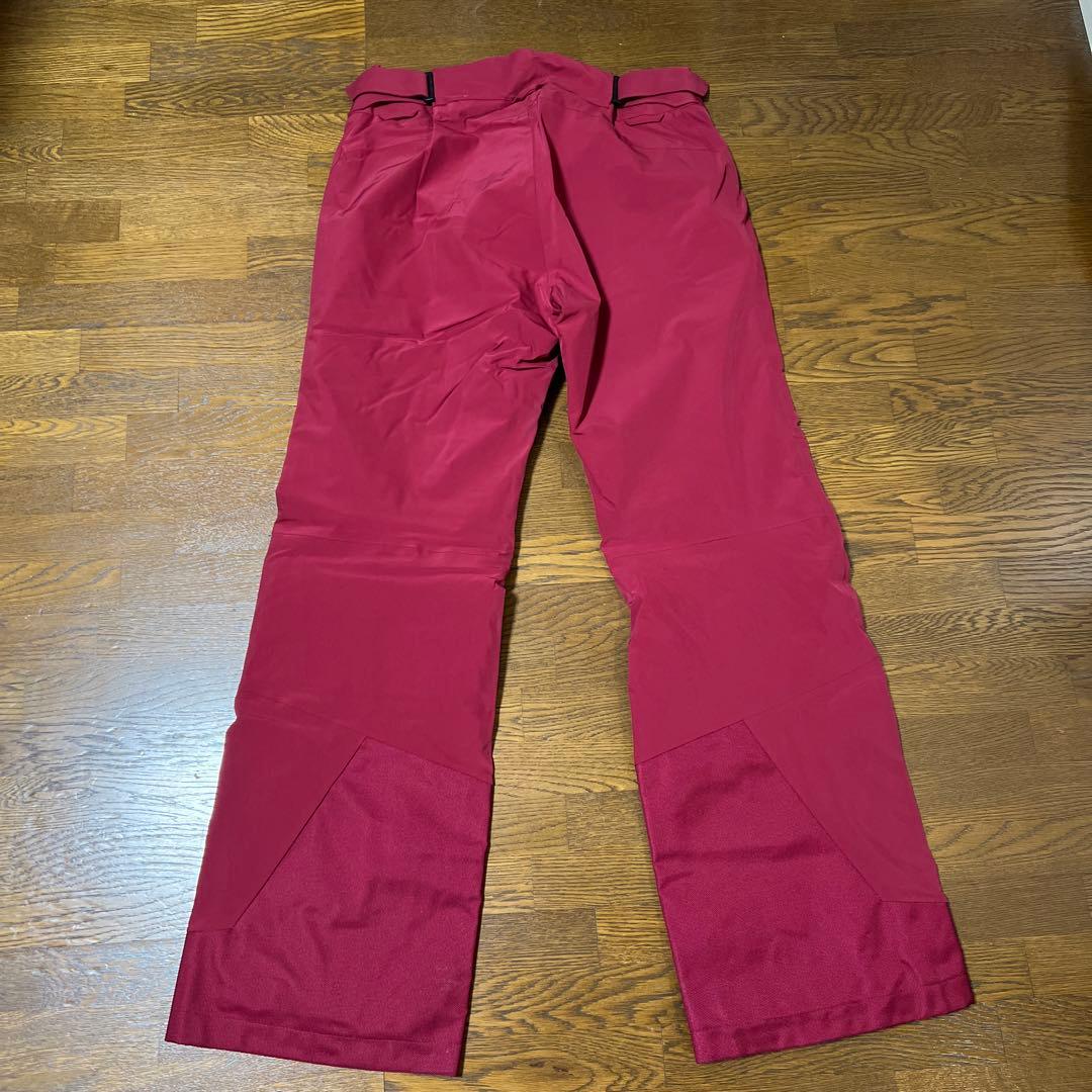 さゆ【未使用】KJUS 赤 スキーパンツ（レディース）Sサイズ