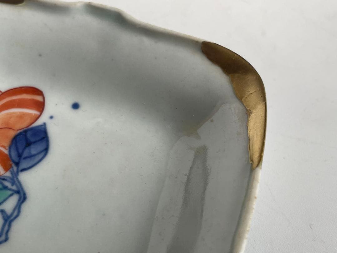 骨董　アンティーク　古伊万里　鍋島　色絵　椿図　変形皿　角皿　小皿