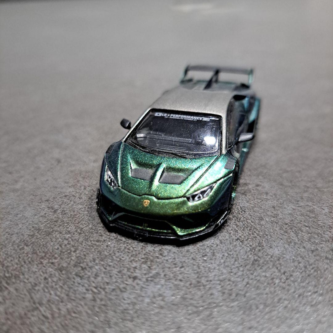 ターマックコラボMINIGT LBWKランボルギーニ ウラカン1/64マジョーラ