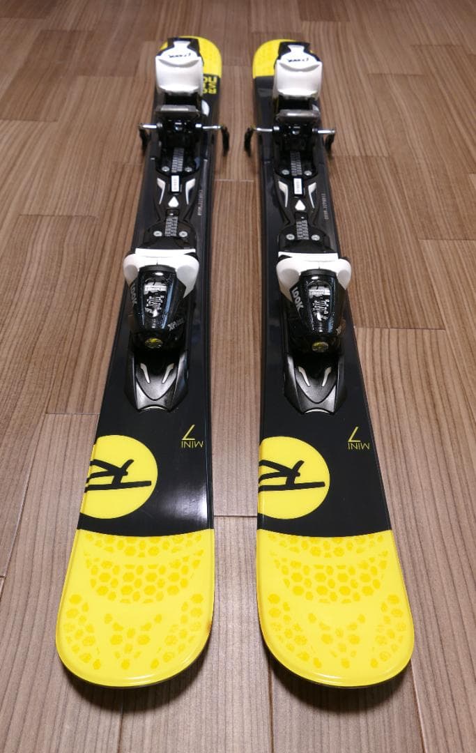 ★ほぼ未使用品の極上品★９９ｃｍ★ファンスキー★ショートスキー★大人なら誰でも！