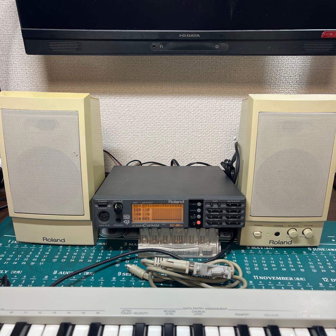 値下Roland SC-88VL GS音源モジュール とモニタースピーカーセット