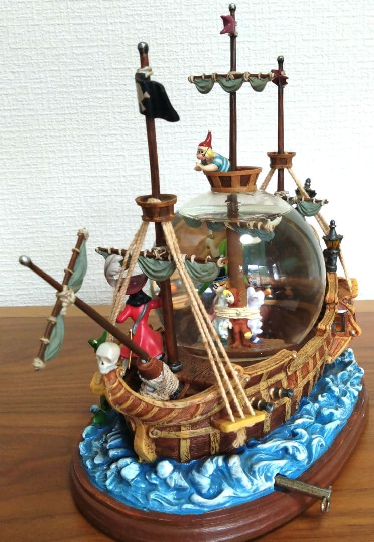 ディズニー　ピーターパン　スノードーム