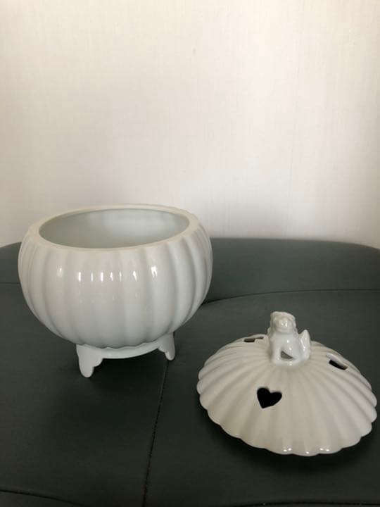 香炉　有田焼　白磁　奥川俊右衛門