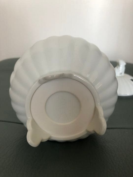 香炉　有田焼　白磁　奥川俊右衛門