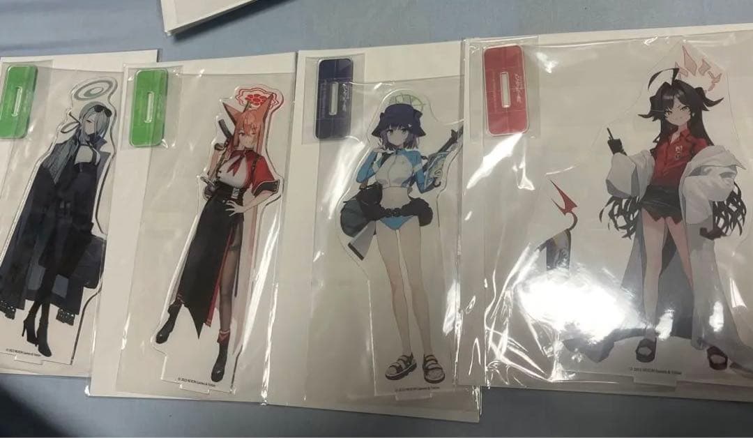 ブルーアーカイブ　アクリルスタンド　35種