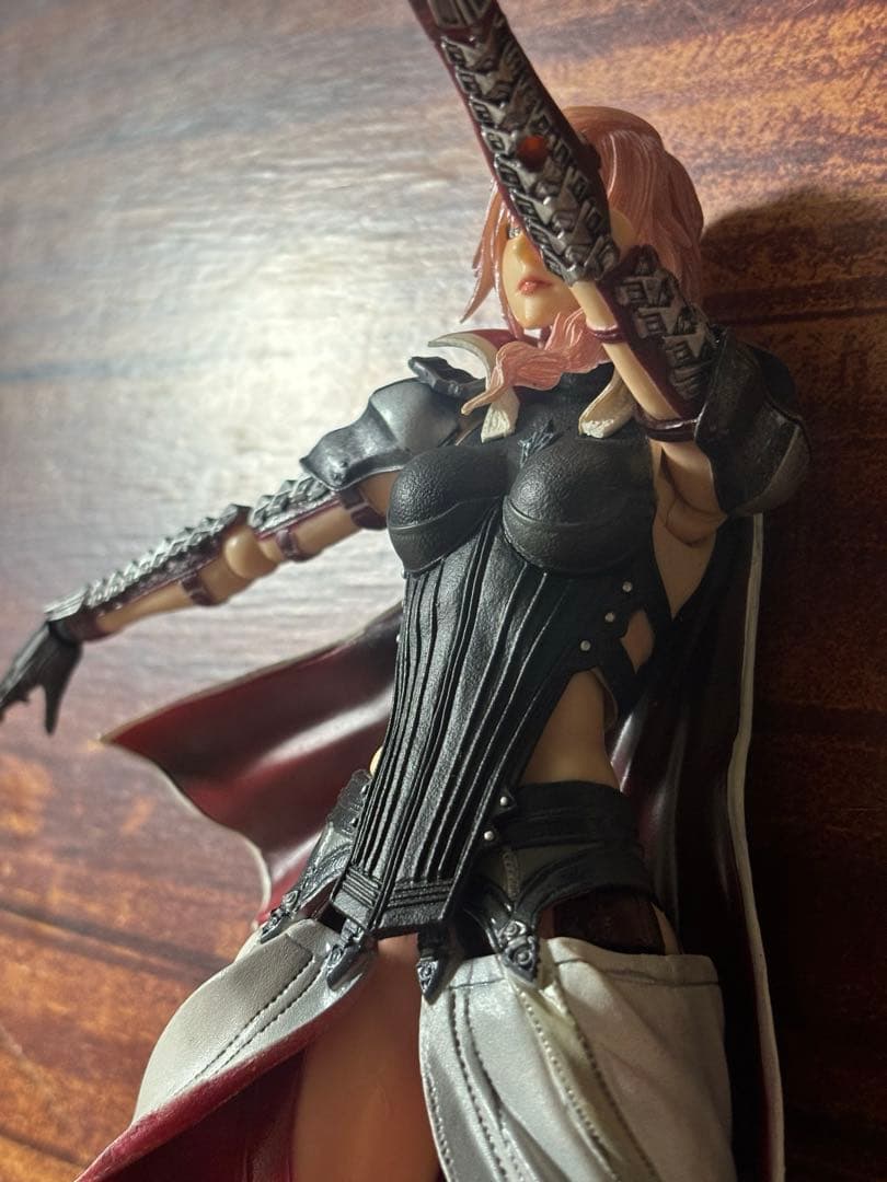 PLAY ARTS改 ライトニング リターンズ FFXIII ライトニング