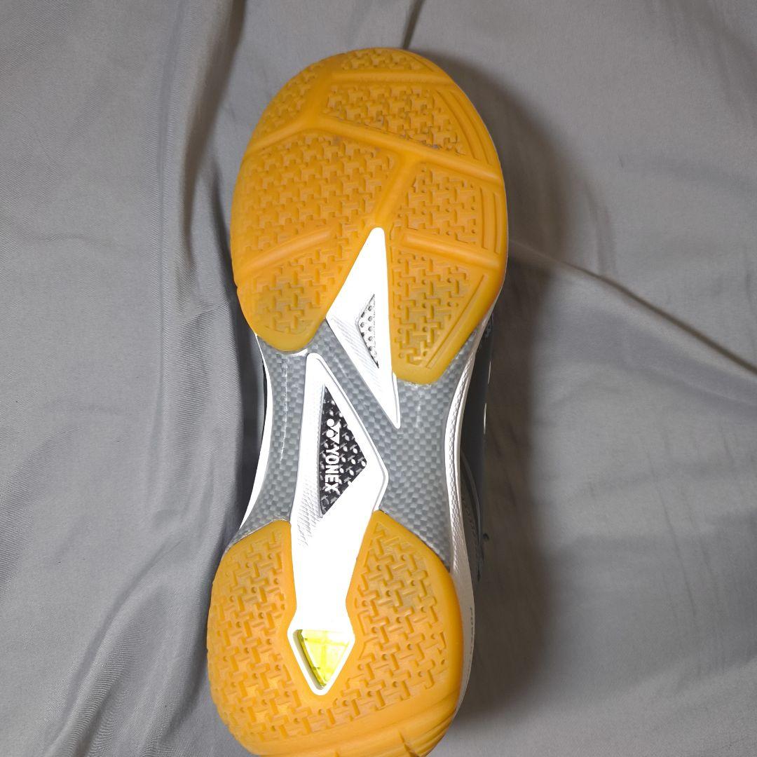 美品！YONEX SHB-65 65Z　25.0cm　3E