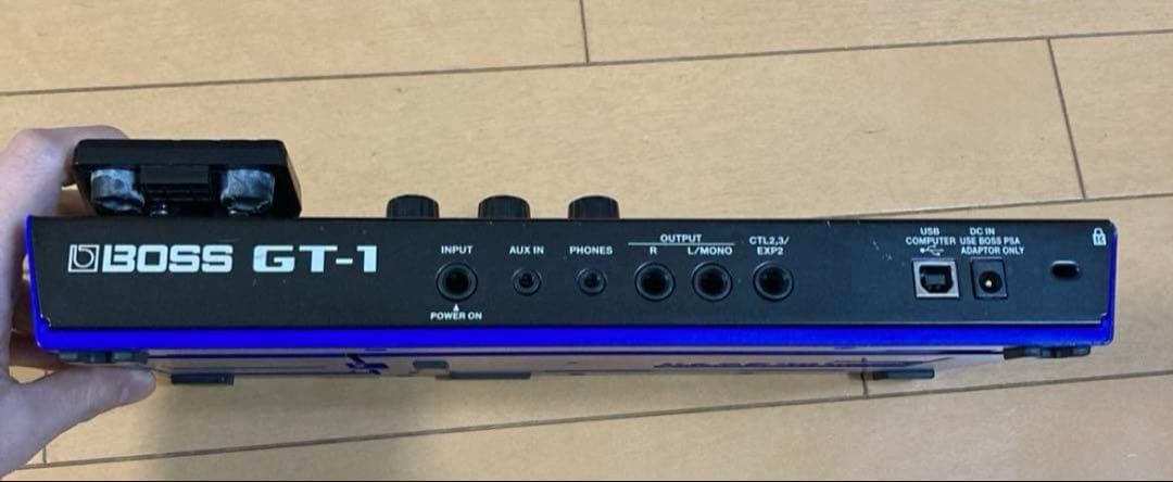 BOSS GT1 マルチエフェクター 電源アダプター付き
