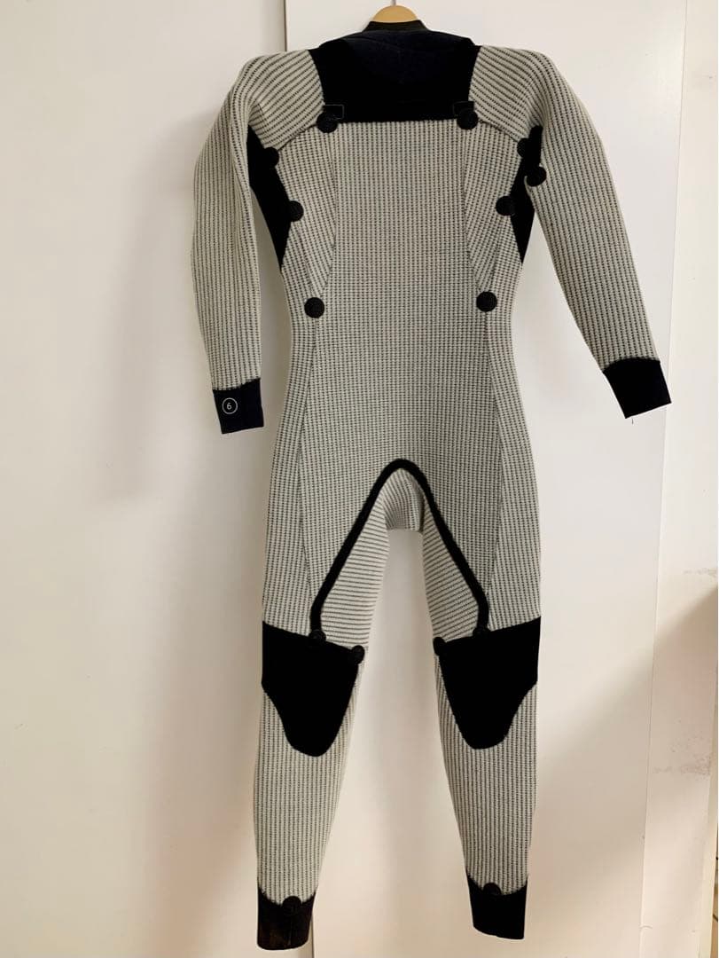 patagonia フルスーツ　フロントジップ　R ウィメンズ　6