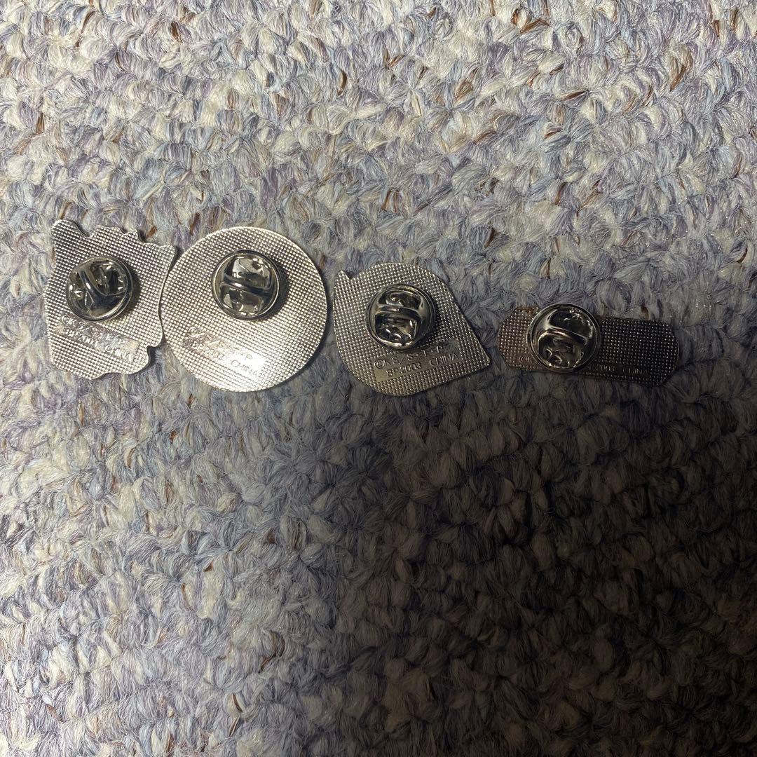 ナルト　ピンバッチ　　2003年