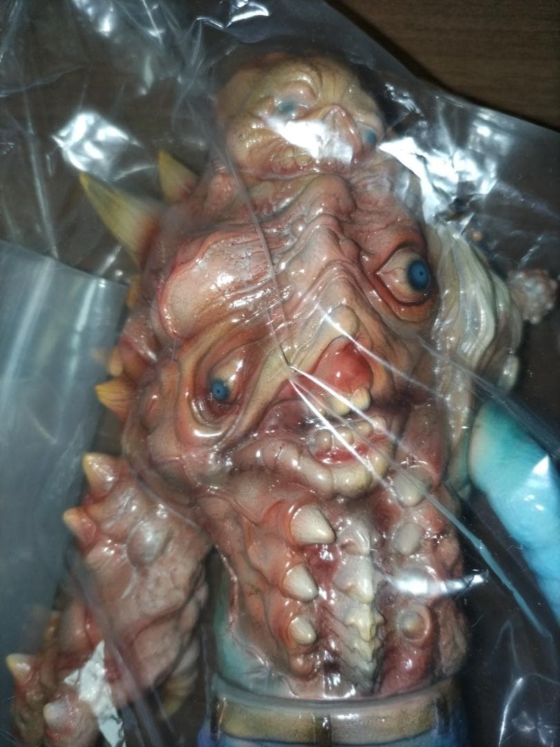 PROFESSOR A CRAZY KAIJU スティーブン03 ソフビ