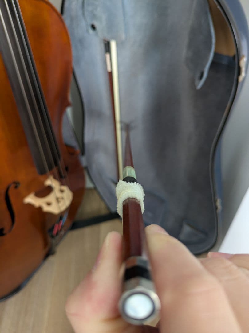 チェロ　本体　弓　ケース