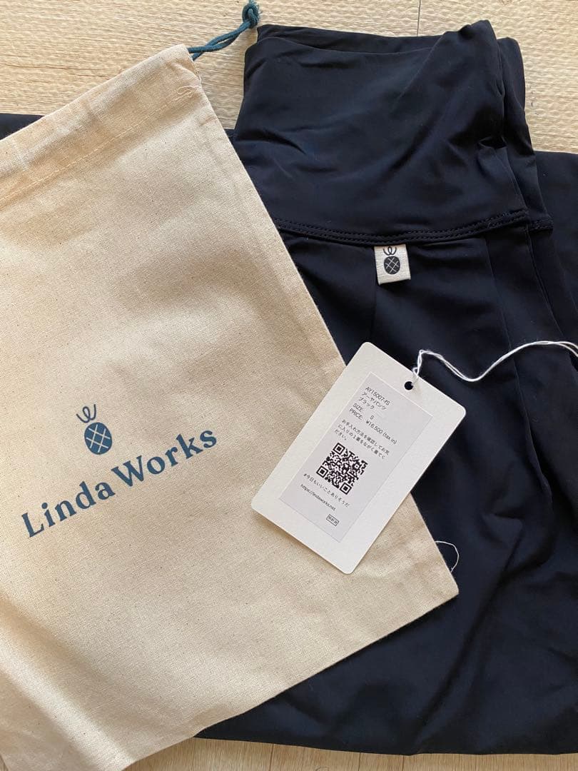 LindaWorks アーヤパンツ　ブラックS
