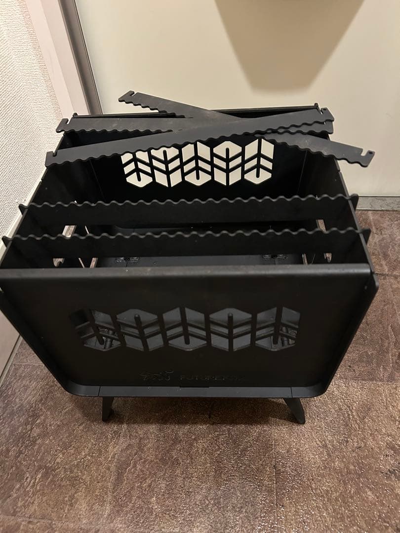future fox フューチャーフォックス　焚き火台　KAMADO