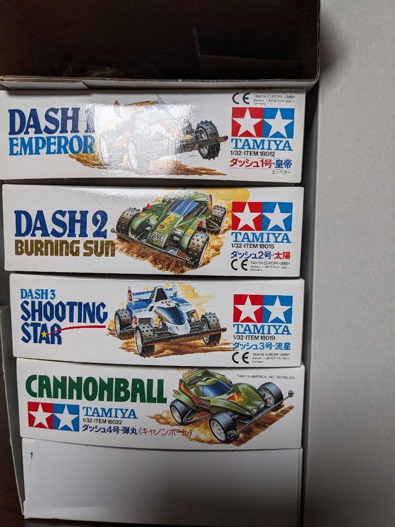 レーサーミニ四駆 メモリアルボックス　LLIC BODY EDITION