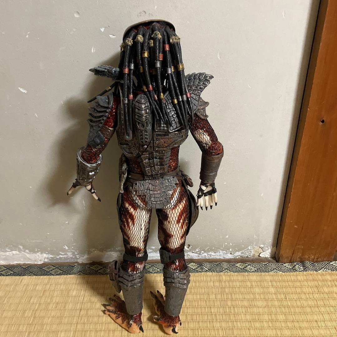 ネカビッグプレデター　1/4 フィギュア
