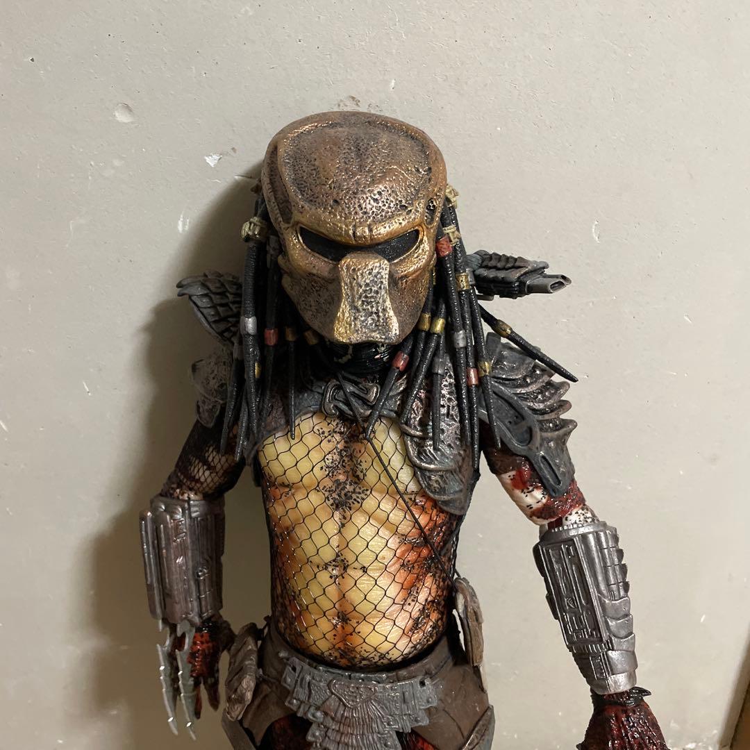 ネカビッグプレデター　1/4 フィギュア