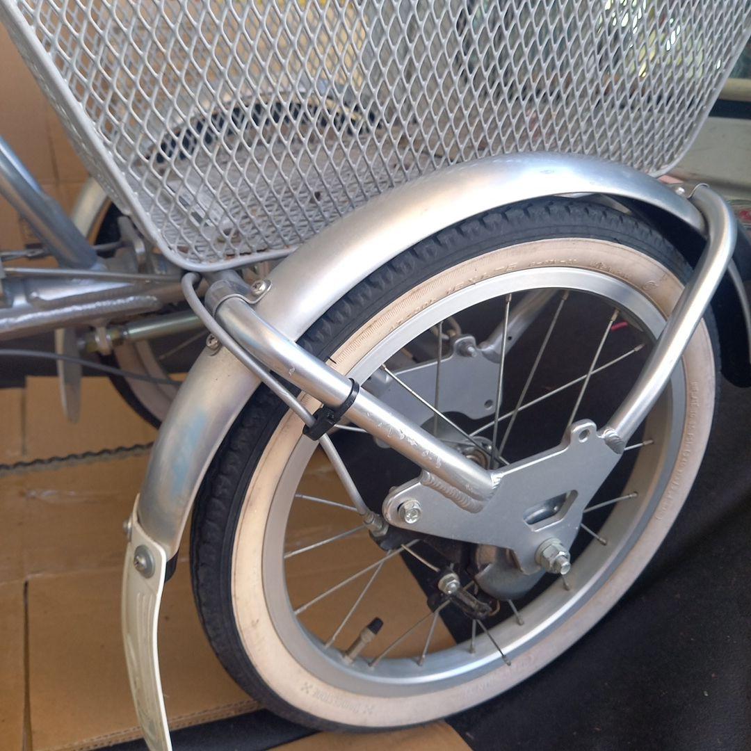 ともさん専用　ブリヂストン充電　電動アシスタワゴン三輪車 シルバー