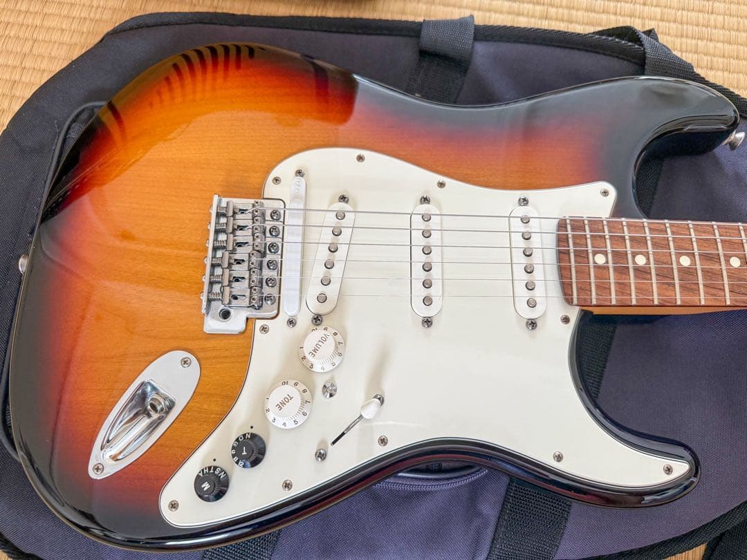 美品希少Fender&Roland G-5 VG MEXICO エレキギター