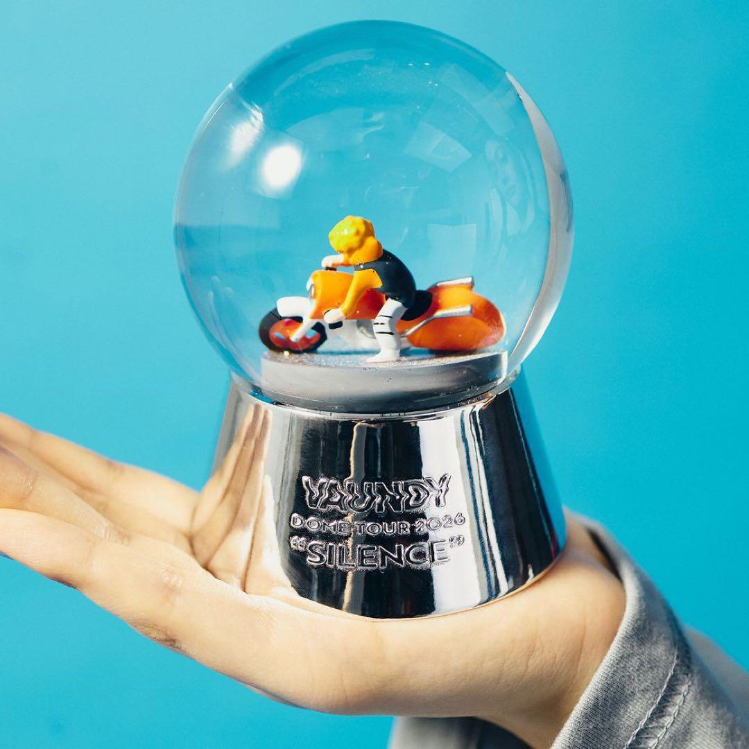 未開封VAUNDY スノードーム