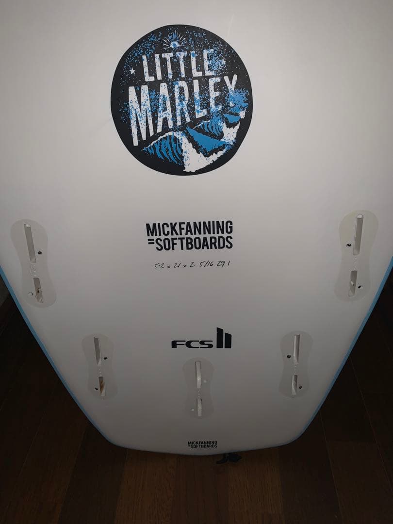ミックファニングソフトボード5'2リトルマーリー　引取のみ