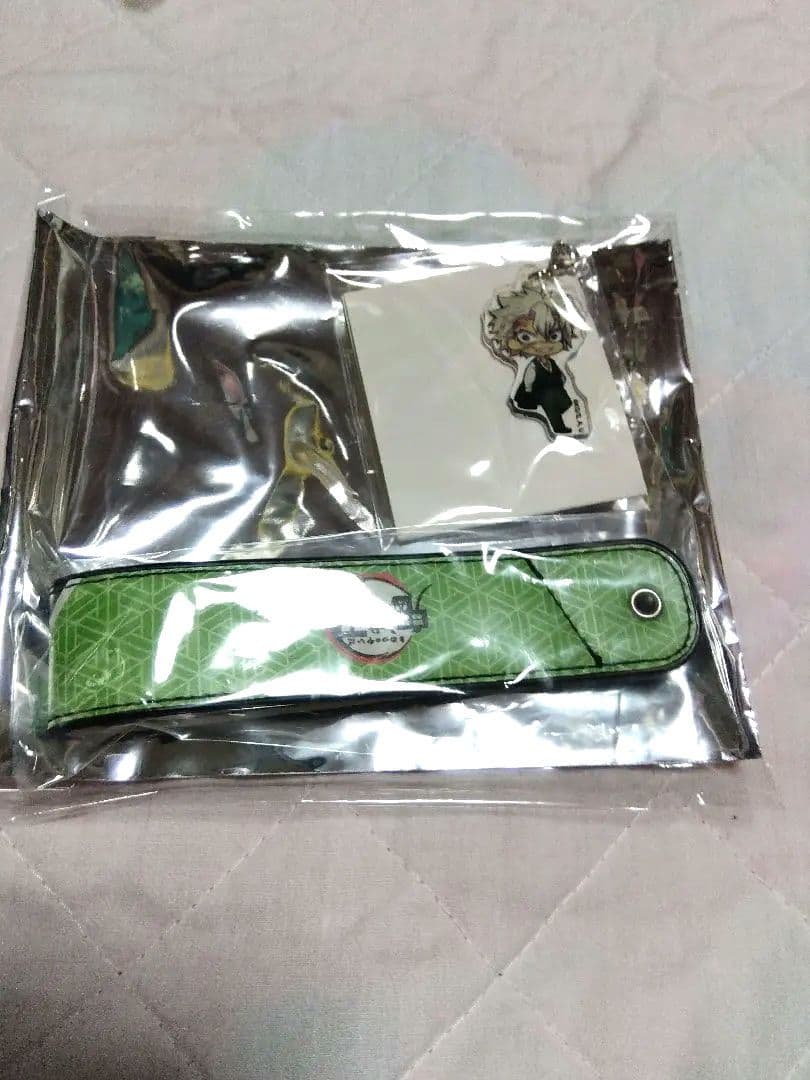 実弥 マルイ ６点セット 当選 クッション ポスカ アクスタ 缶バッジ