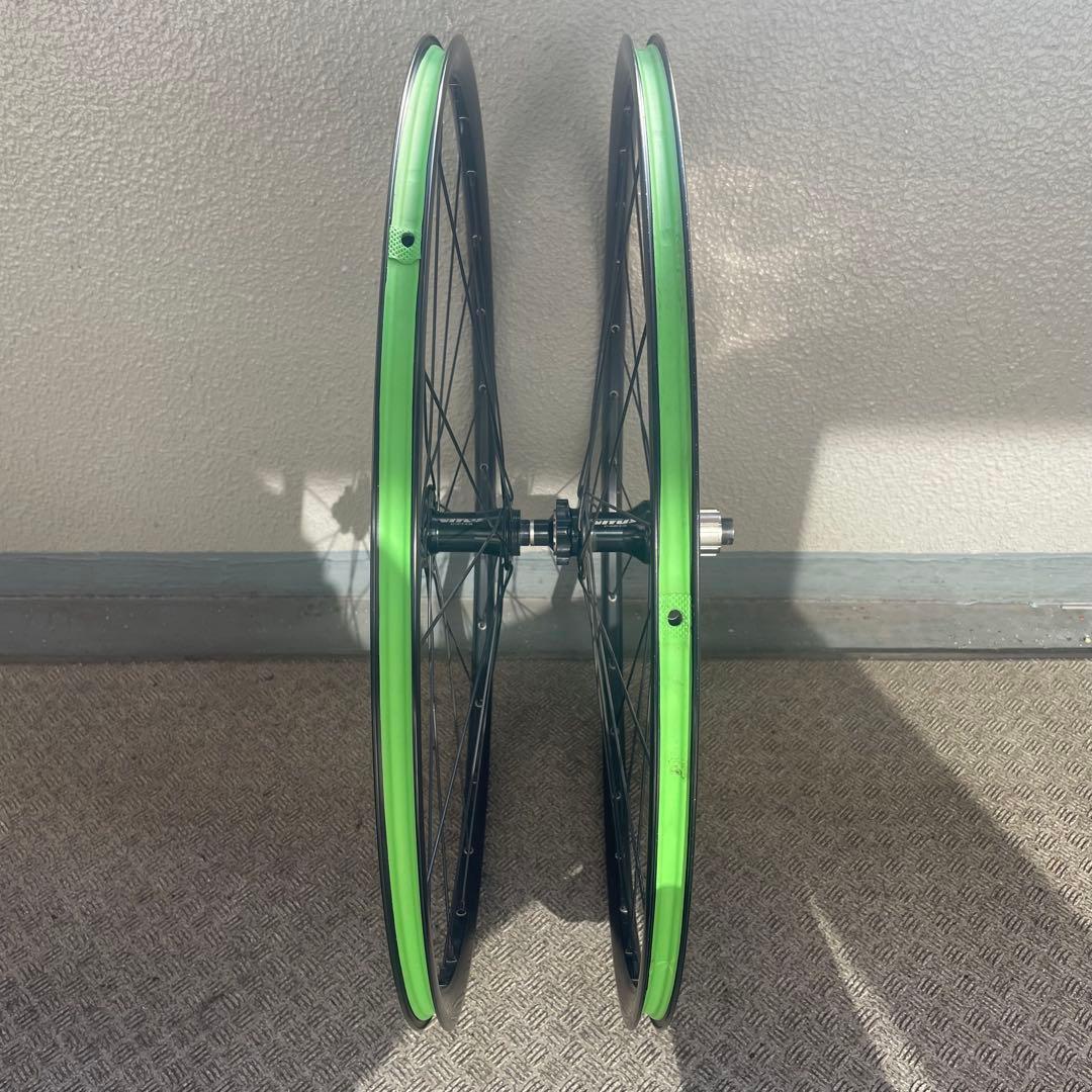 VITUS ホイール前後セット 700Cスルーアクスル ディスクブレーキ用