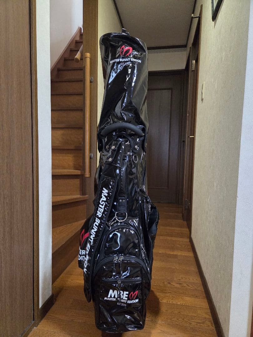 MASTER BUNNY EDITION スタンド式 キャディバッグ
