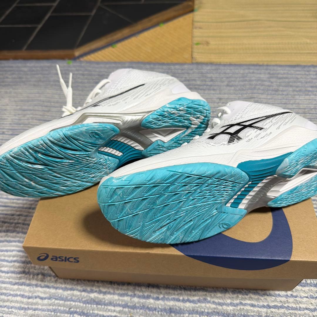 asics バレーボールシューズ　V SWIFT FF ＭＴ4