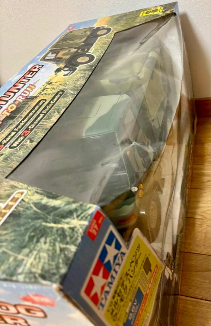 タミヤ RC ウニモグ ハンター 1/12 バッテリー付 迷彩色