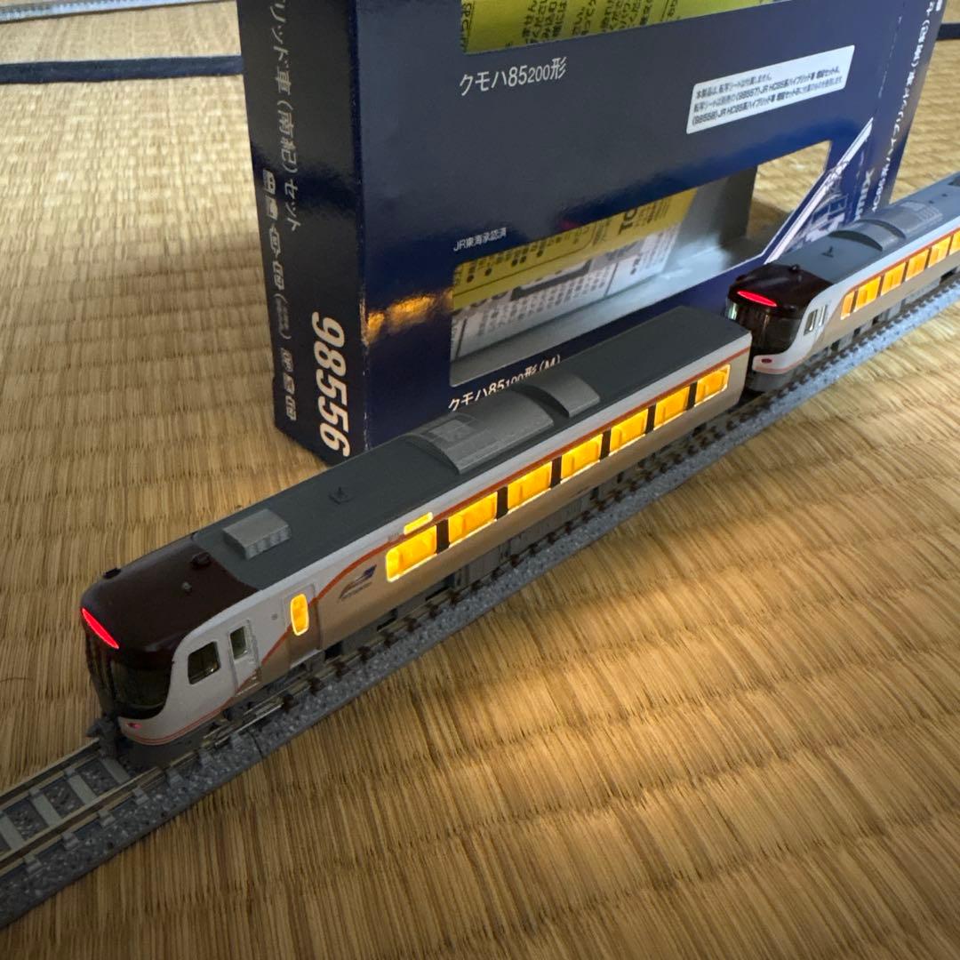 【美品】TOMIX hc85系ハイブリッド車（南紀）セット　 純正室内灯付