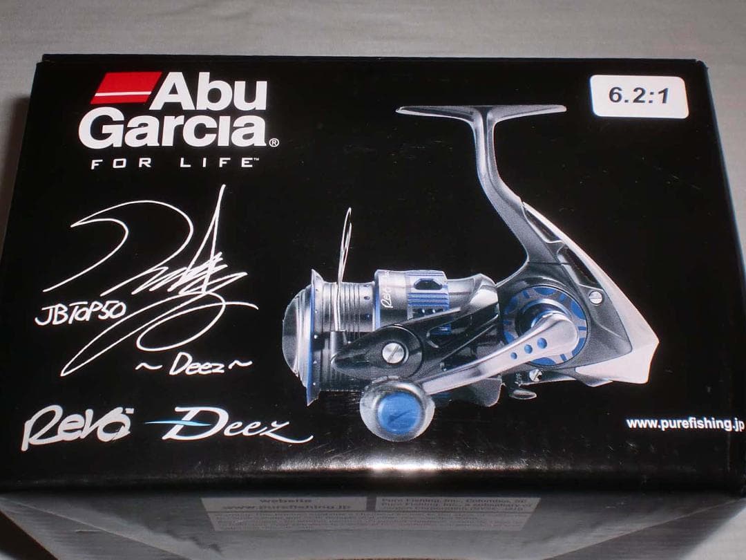 希少！　アブガルシア　レボ ディーズ『Revo Deez』スピニングリール　新品