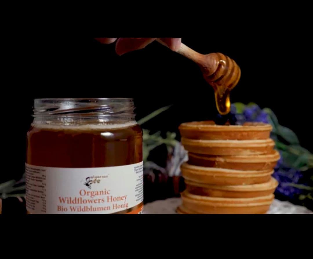 1.8kgお得なオーガニック生蜂蜜4個セットアカシア、リンデンとワイルドフラワー