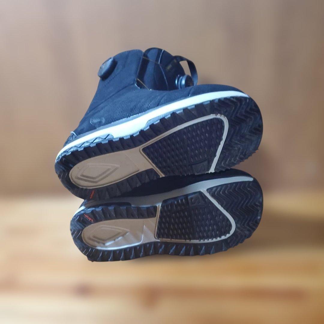 SALOMON スノーボードブーツ 23.5cm! 26113